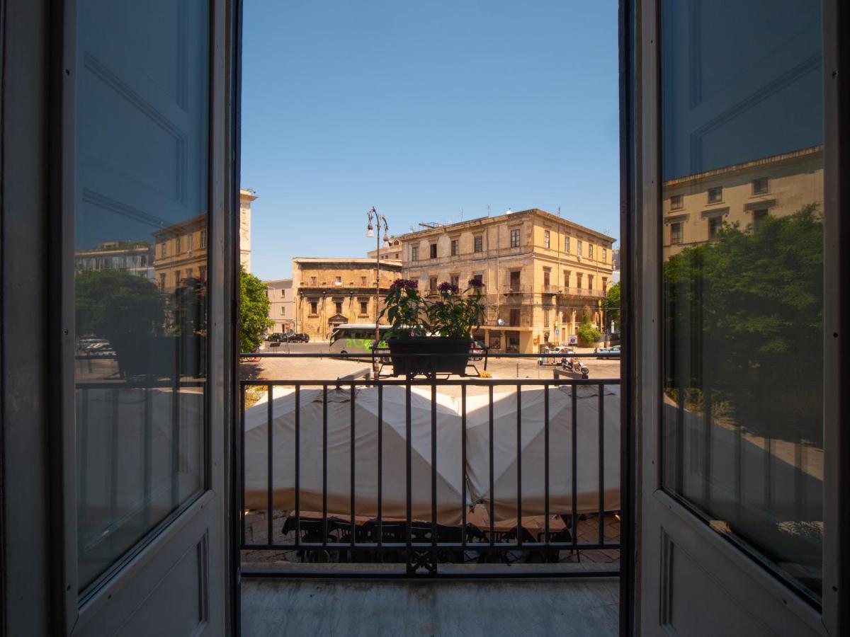 Kalamarina Rooms Палермо Экстерьер фото