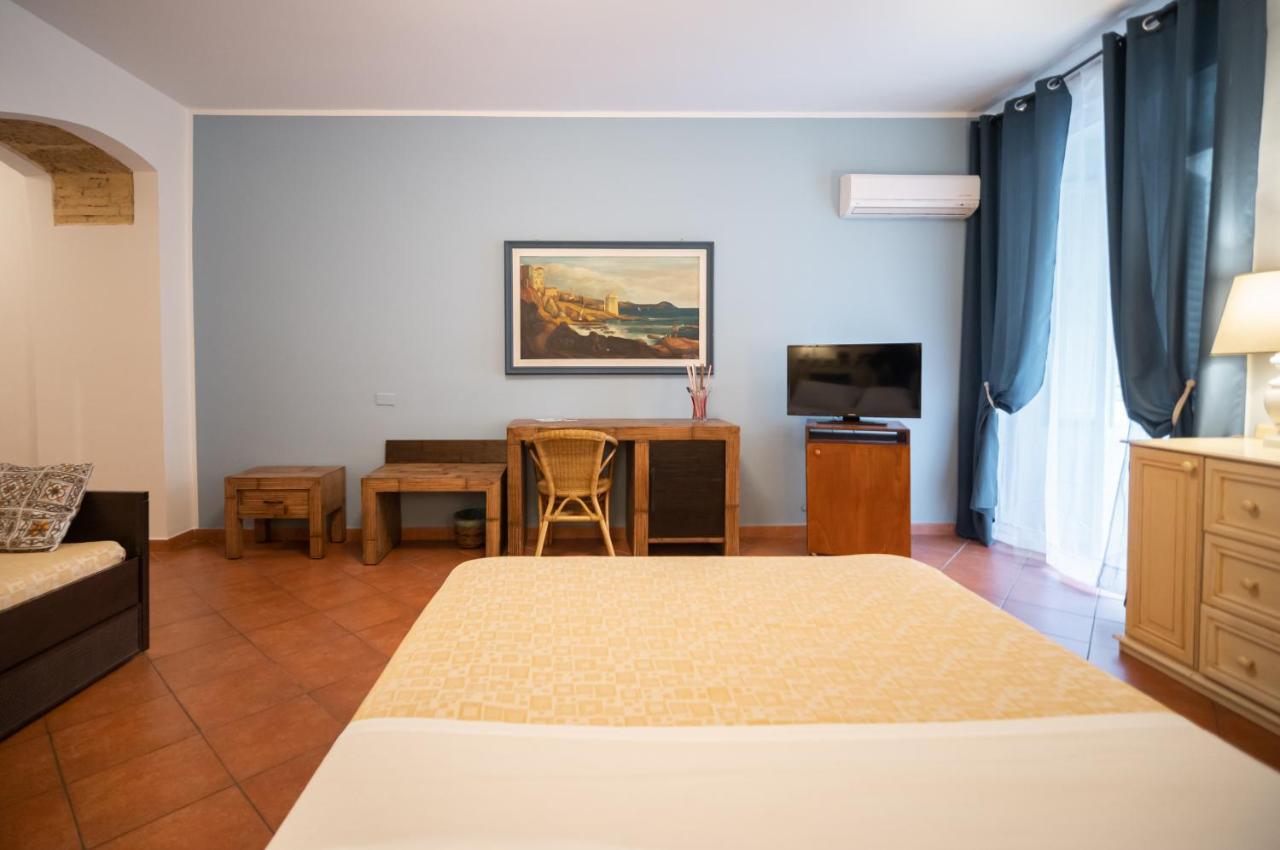 Kalamarina Rooms Палермо Экстерьер фото