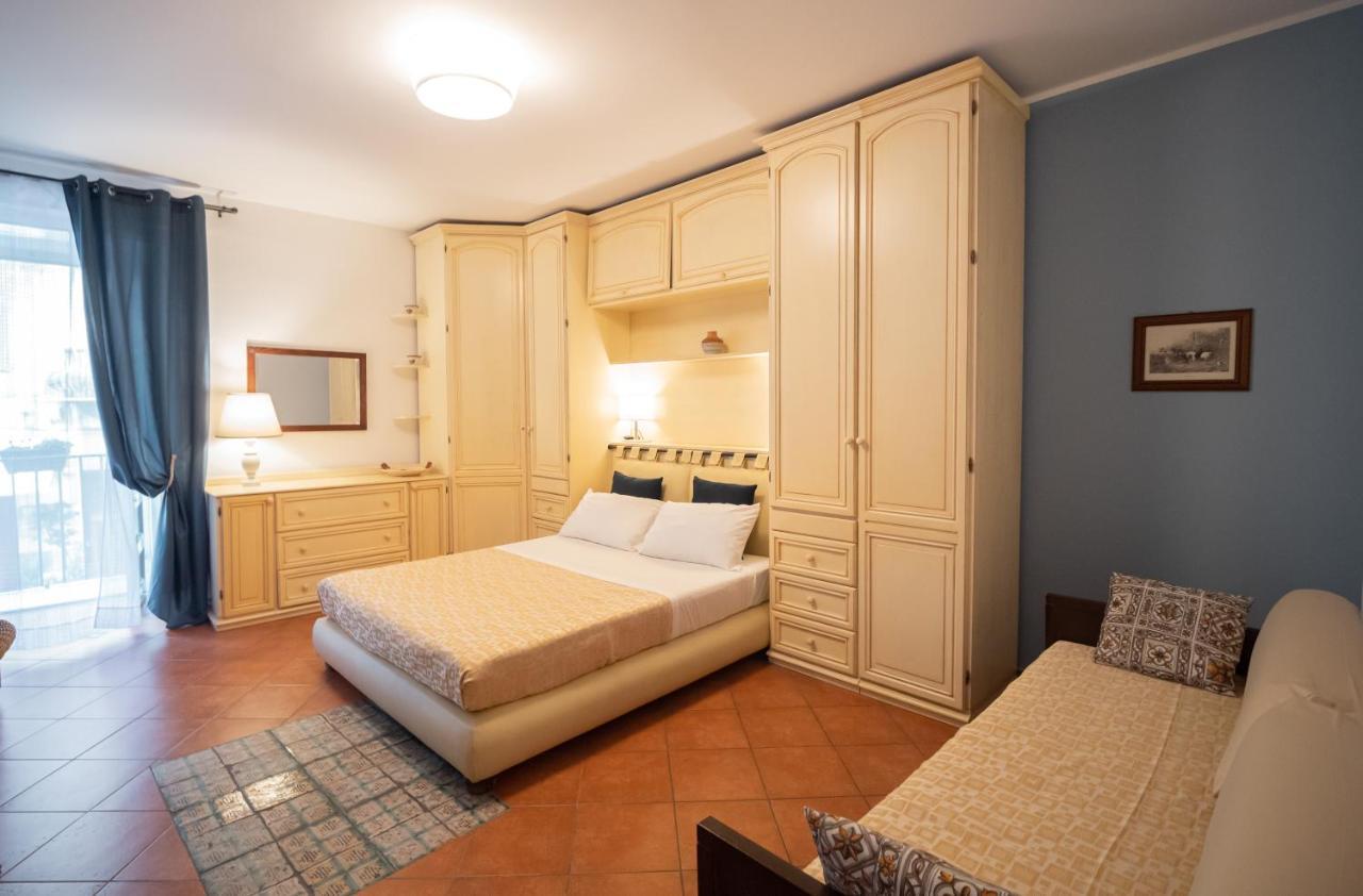 Kalamarina Rooms Палермо Экстерьер фото